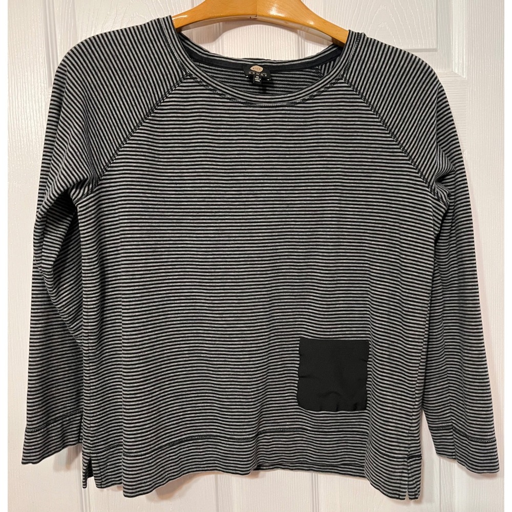 Jones New York Sport‎ Striped Raglan Top Black Grey XL Contrast Pocket Pullover